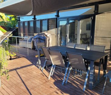 Tranquil Waterfront Living – Fully Furnished Oasis Just Minutes fro... - Photo 5