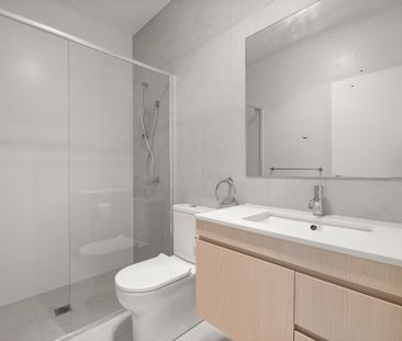 Pretty Awesome - Photo 5