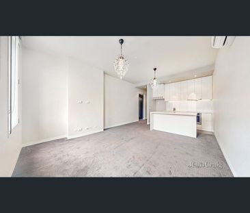 4/16 Tintern Avenue, Toorak, Vic 3142 - Photo 2
