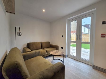 Felix Road, Gosport - Photo 2