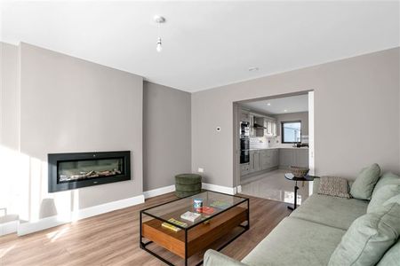 31 The Orchard, Sallins Road, Naas, Co. Kildare, W91 A2CV - Photo 2