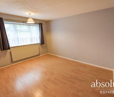 2 bedroom bungalow to rent - Photo 2