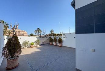 Alquiler de casa o chalet independiente en Torre de la Horadada