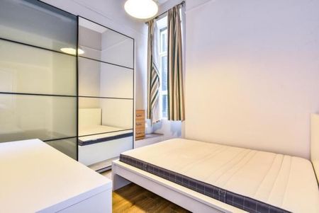 2 bedroom property to let - Photo 3