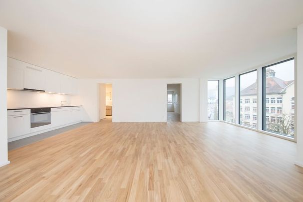 4.5 Zimmer, 100 m², 4. Stock - Foto 1