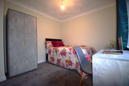 Northfields, Norwich, Norfolk, NR4 - Photo 5