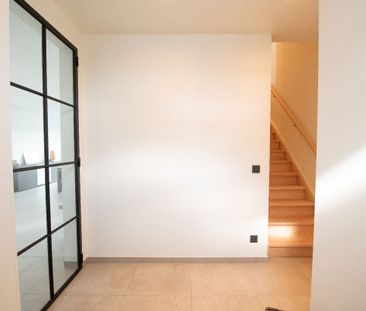 Volledig instapklare woning met 3 slaapkamers en leuke tuin in Zulte - Photo 1