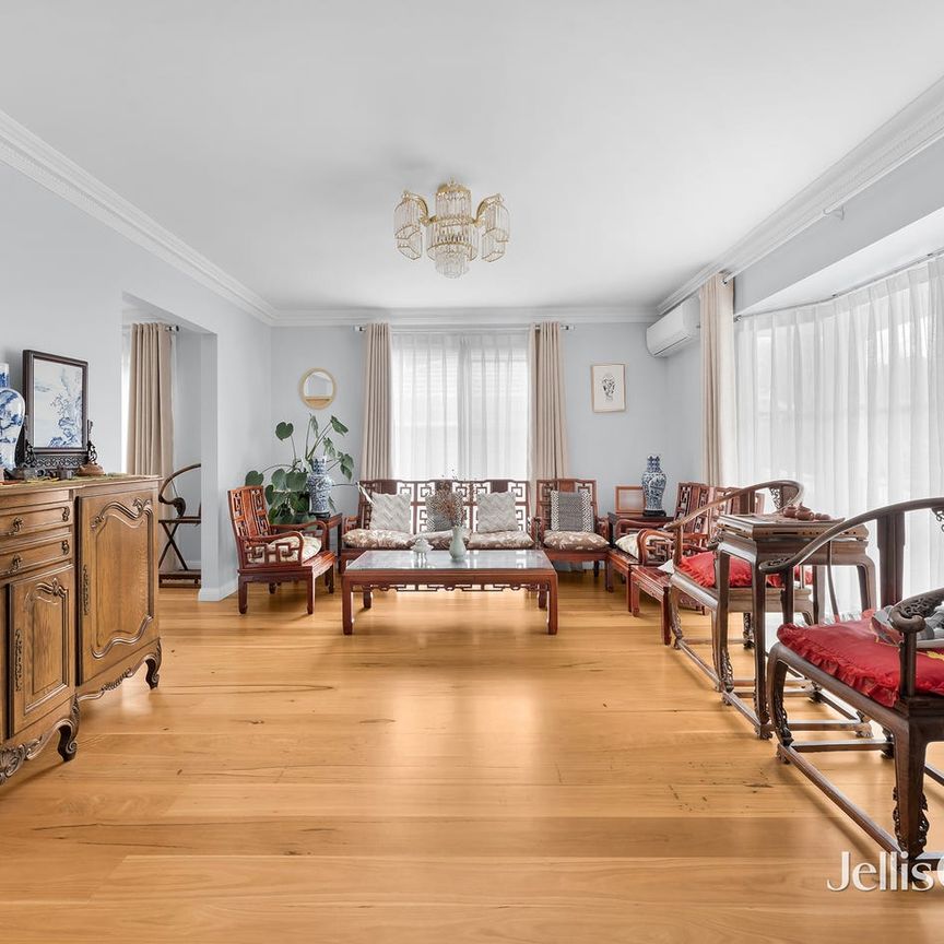 Premium 5 Bedroom Family Home in GWSC School Zone - Photo 1