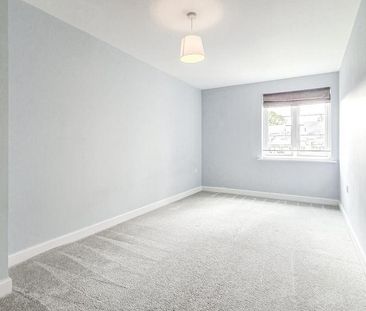 3 bedroom apartment to rent - Photo 5