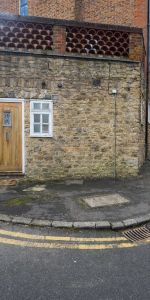 Millmead Terrace, GuildfordProperty for lettings - Seymours - Photo 4