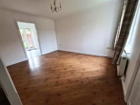 2 bedroom end of terrace house to rent - Photo 2