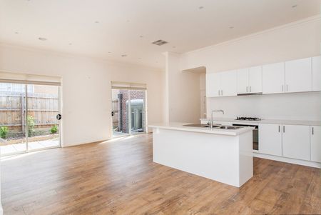 Thinking of selling? Contact our agent - Photo 4