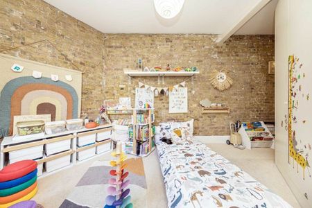 Dingley Place, London, EC1V - Photo 4