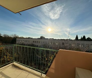 Location Appartement 3 pièces 66m² - Photo 2