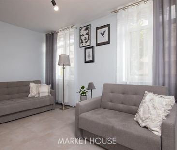 Atrakcyjna kawalerka w nowoczesnym budynku - Photo 2