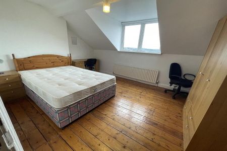 8 Stranmillis Street, Belfast, BT9 5FE - Photo 2