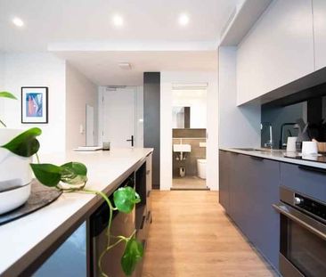 6 Bed Apartment with Terrace (Bunk Cabin) - Photo 2