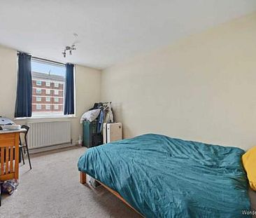 3 bedroom property to rent in London - Photo 3