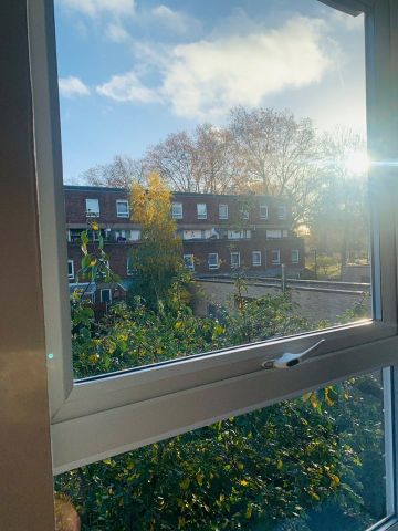 1 Bed Flat, Aldington Court, E8 - Photo 4