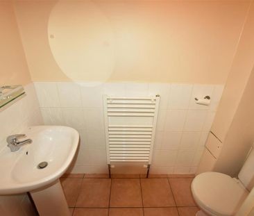 3 bedroom property to rent - Photo 5