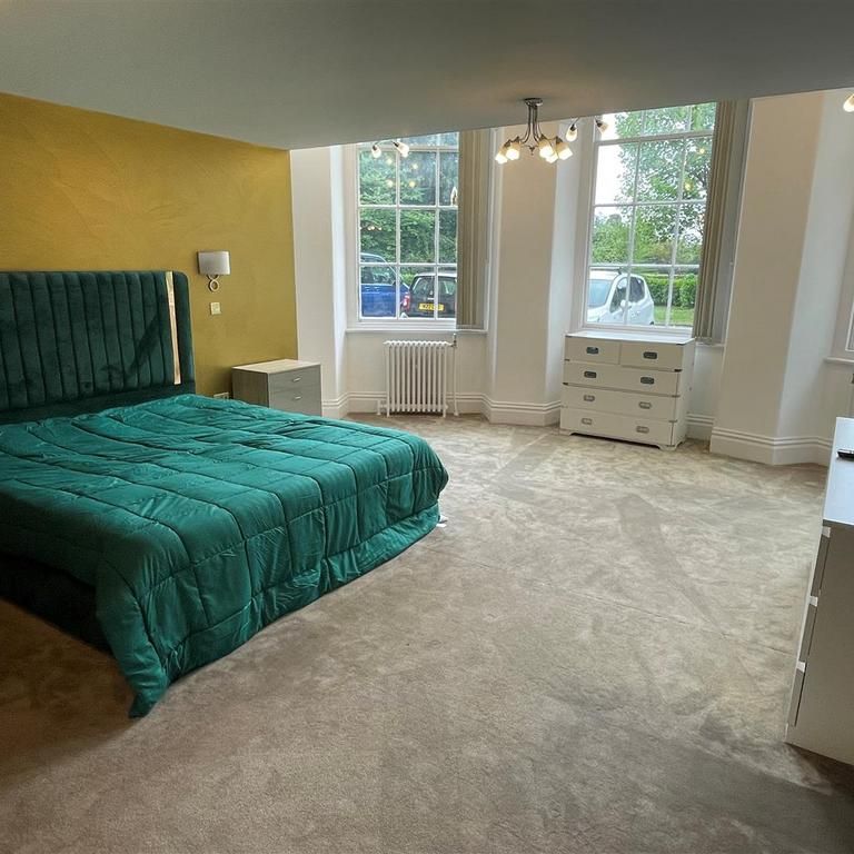 3 bedroom apartment to rent - Photo 1