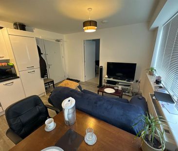 1 bedroom apartment to rent - Photo 4