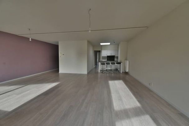 Appartement te huur - Foto 1