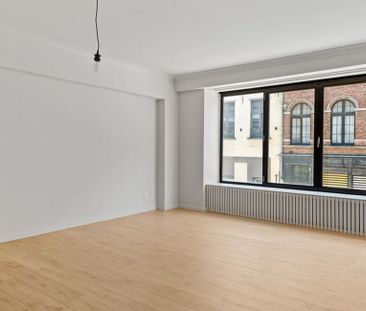Appartement te huur in Antwerpen voor € 1.000 met 1 slaapkamer - Foto 4