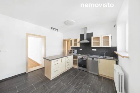 Pronájem, cihlový byt 2+1, Ostrava - Hrabůvka, ul. Jubilejní, 68 m - Photo 3