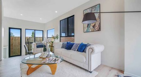 One year new - Photo 4