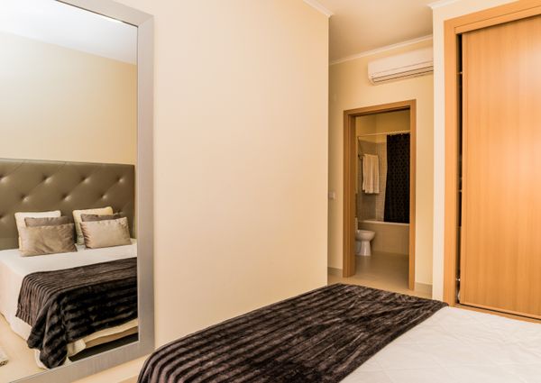 APARTMENT - T2 - Conceição Tavira
