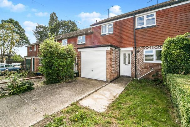 3 bedroom terraced house to rent - Photo 1