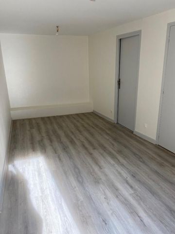 2 PIÈCES A FONTAINES - Photo 4