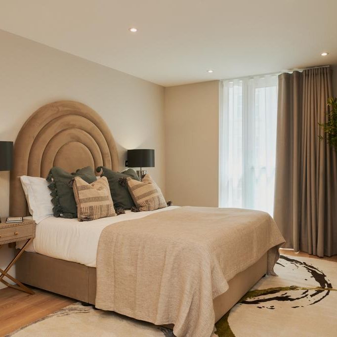 3 bedroom flat to rent - Photo 1