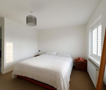 4 bedroom detached house to rent - Photo 4