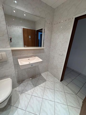 2-Zi.-Wohnung (70 m²) | Balkon | neue Nobilia-Küche | Grumbachtal - Photo 4