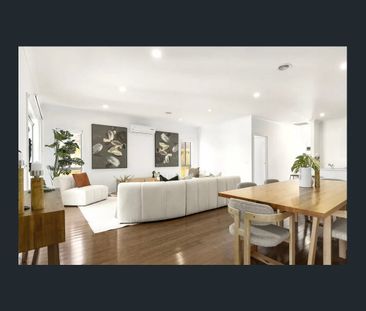 Stylish Family Living in the Heart of Catalina Estate - Photo 1