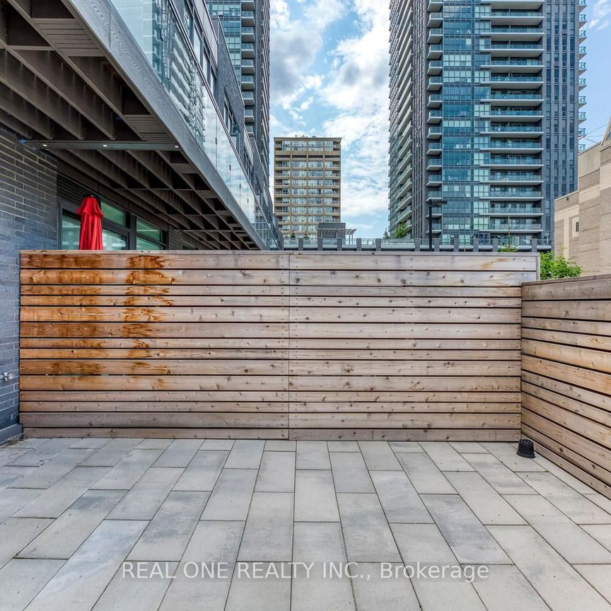 42 Sonic Way - Photo 1