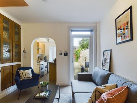 4 bedroom house to rent - Photo 3