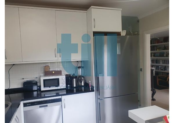 Apartamento T4 em Porto