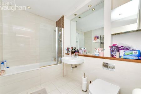 4 bedroom terraced house to rent - Photo 4