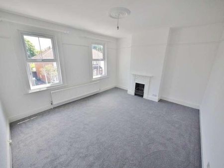 Chase Road, Brentwood, CM14 - Photo 2