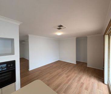 Parkside Villa - Photo 1