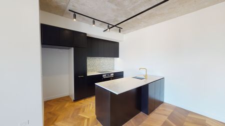 Designer Style - Photo 3
