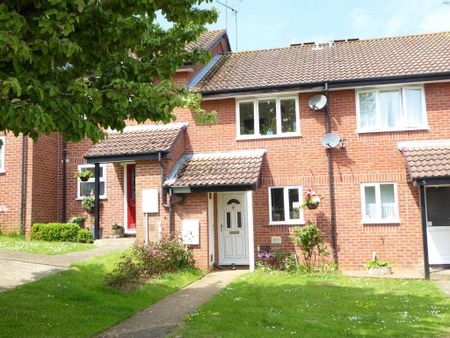 2 bedroom terraced house to rent - Photo 3