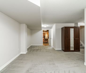 For Lease - 1168 Chapman Mills Drive, Barrhaven, Ontario - Photo 3