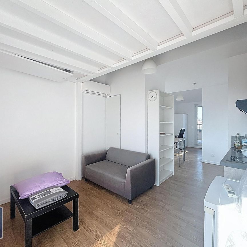 Location Appartement 1 pièce 30m² LYON 7ème - Photo 1