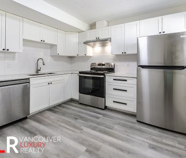 House in Coquitlam, BC - Photo 1