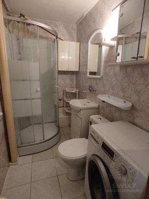 Atrakcyjne 2-pok.mieszkanie, maly balkon, parter - Photo 1