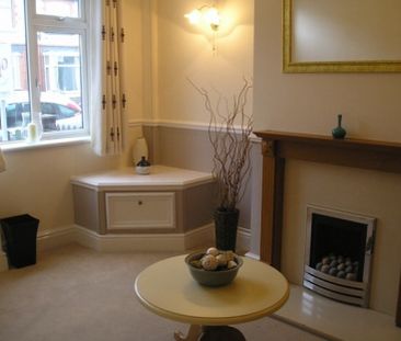 20, Hatrell Street,Newcastle-under-Lyme, ST5 1LX. - Photo 5